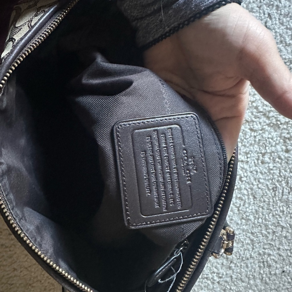 Coach Bag - Picture 4 of 6